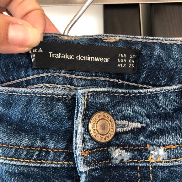 Zara Trafaluc dark wash distressed  jeans - Picture 9 of 15